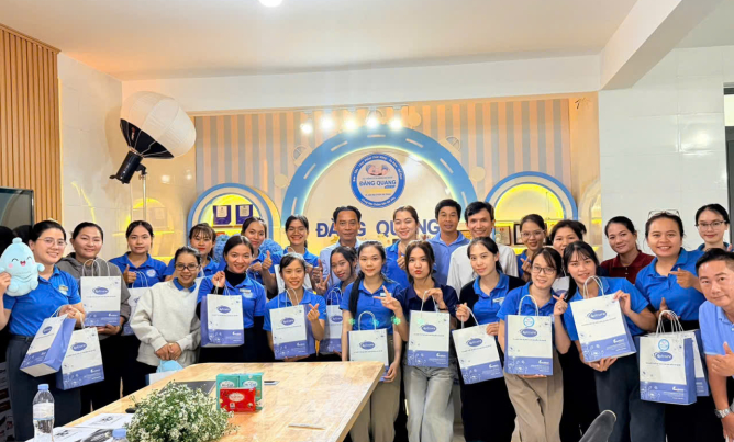 Avisure đồng hành cùng Mẹ & Bé Đăng Quang trong chương trình đào tạo kiến thức sản phẩm
